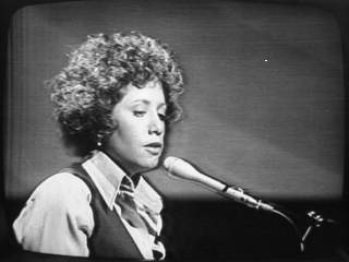 Off Air Photo with Modified Delay Line in Heathkit GR-295